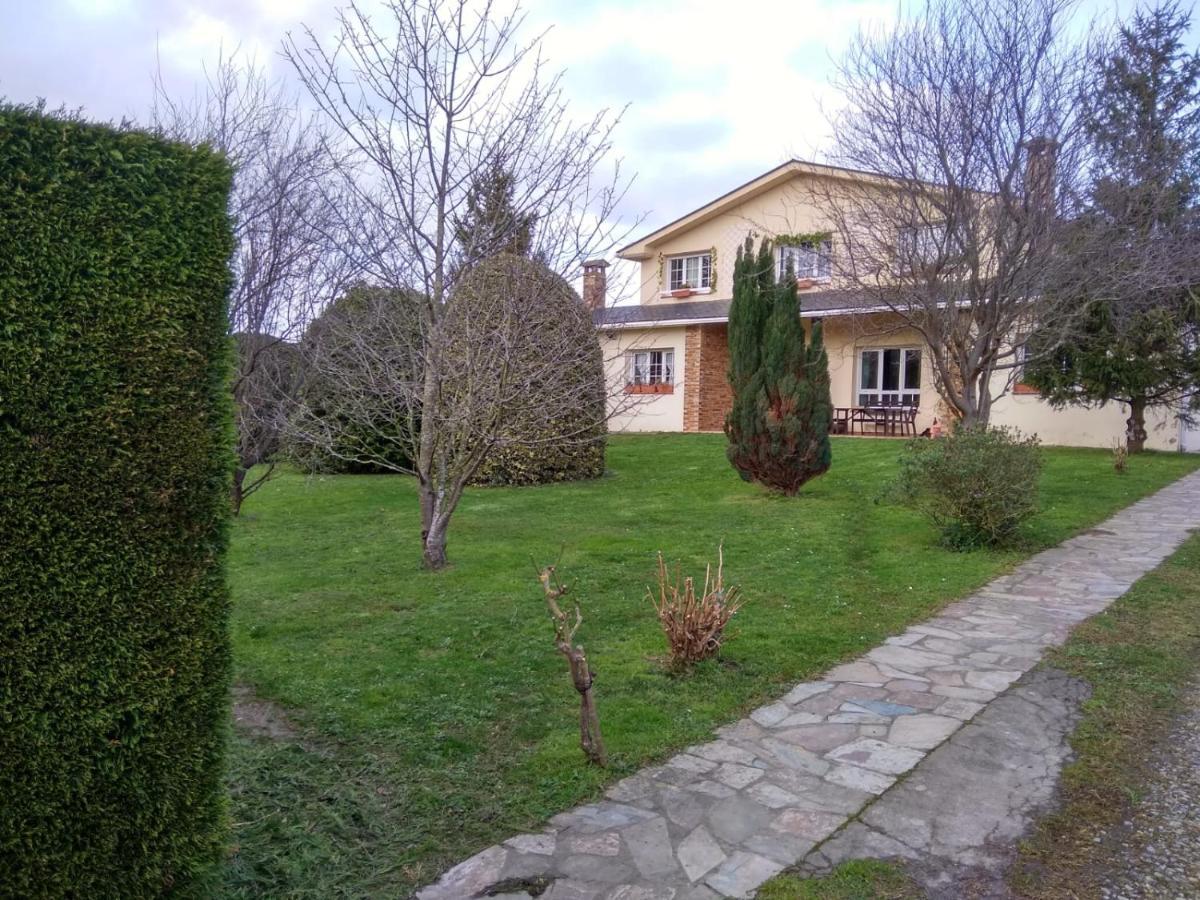 Casa Veigadaira Hébergement de vacances *